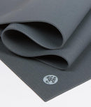 Manduka-112011020