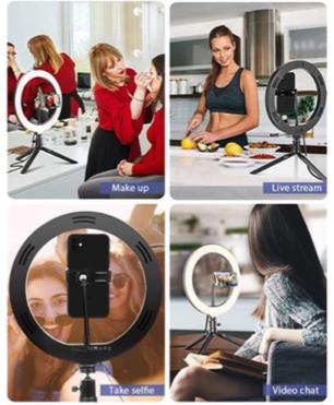 Social Media & LED Light Kit w/Stand and Phone Holder