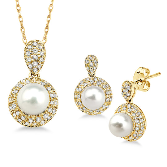 Pearl Earring & Necklace Set