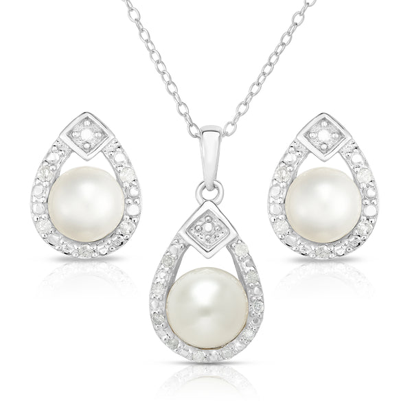 Pearl and Diamond Earring & Necklace Set