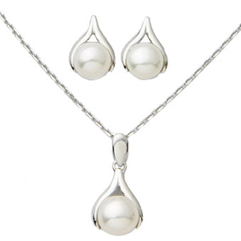 Pearl Earring & Necklace Set