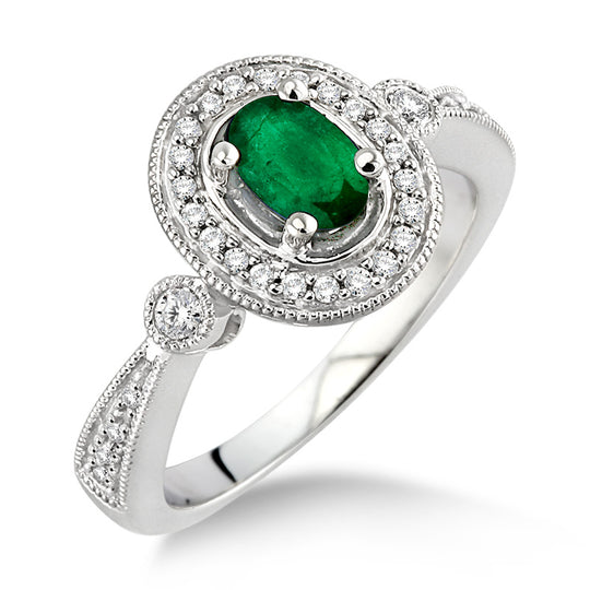 Diamond & Emerald Ring