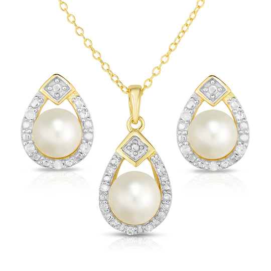 Pearl and Diamond Earring & Necklace Set